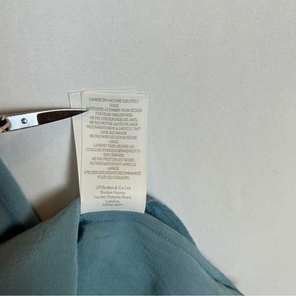 Boden Women's Blue Lightweight Phoebe Heritage Short Sleeve Blouse 6R - Picture 6 of 8